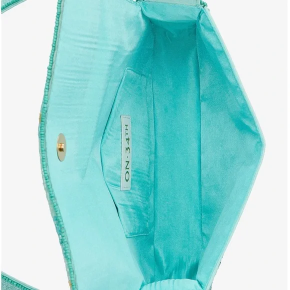 👙 🏊‍♀️ Viral NEW Beaded Aqua Shoulder Bag 🏖️ - Picture 5 of 7